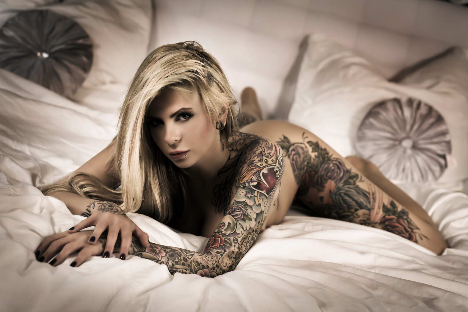 Tattoo Erotica Kristin